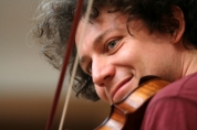 David Grimal va concerta pe o vioară Stradivarius la Toamna Muzicală Clujeană